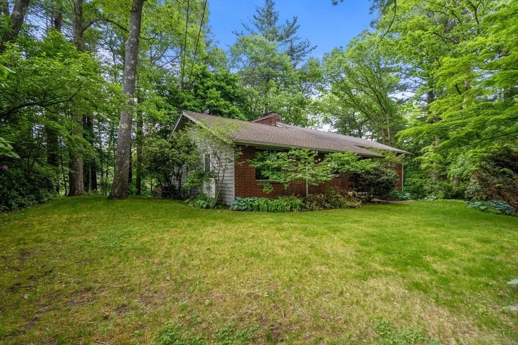 Photo of 26 Arrowhead Rd