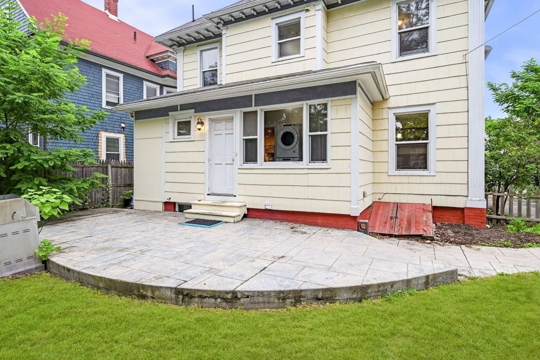 Photo of 30 Beechwood Ave