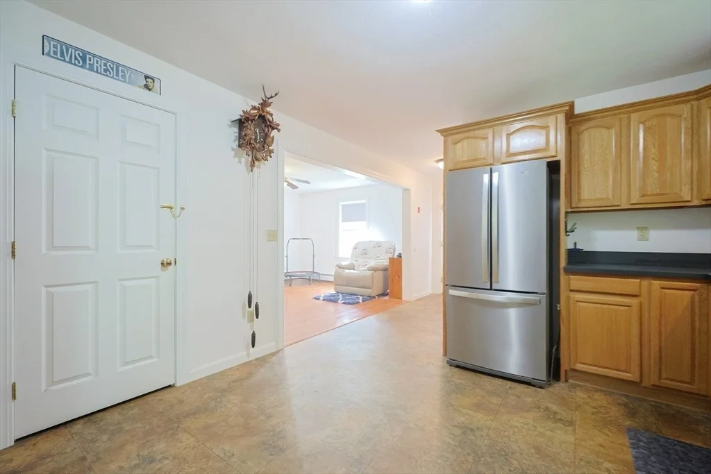 Photo of 366 Southbridge Rd