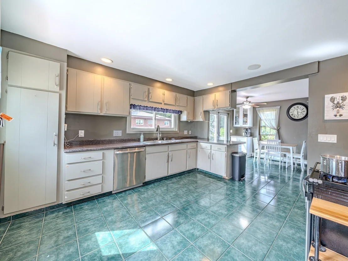 Photo of 23 Henry St