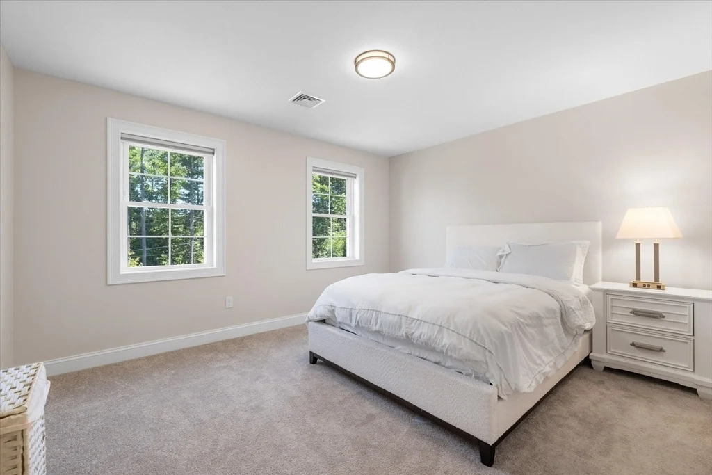 Photo of 140 Willard Road