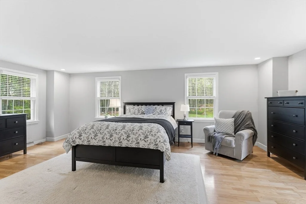 Photo of 64 Jenkins Rd
