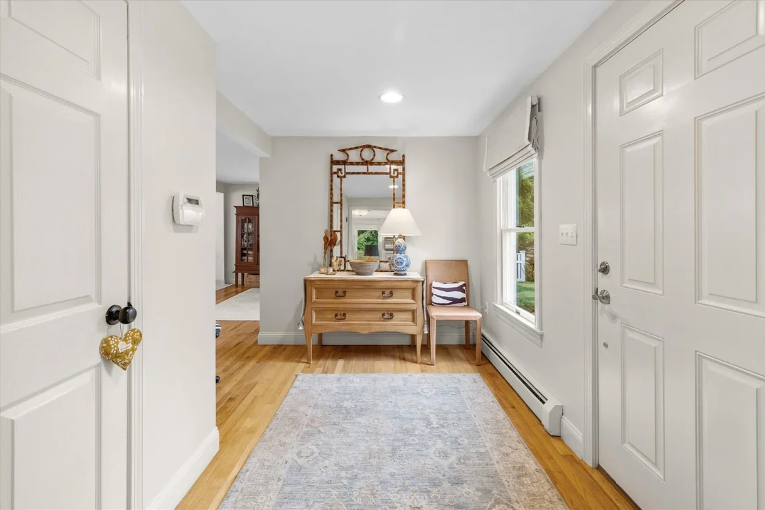 Photo of 154 Clapp Rd