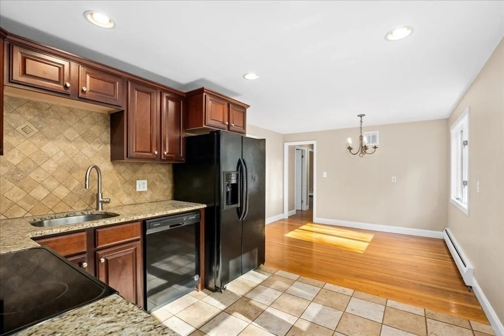 Photo of 7 Neptune Dr