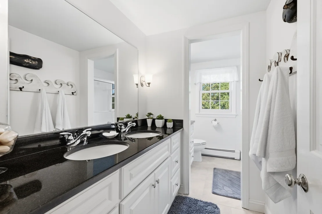 Photo of 3 Russell Dr
