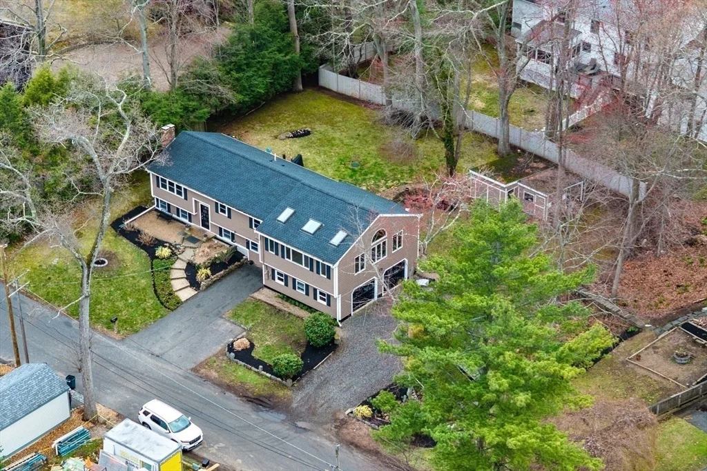 Photo of 187 Echo Cove Rd