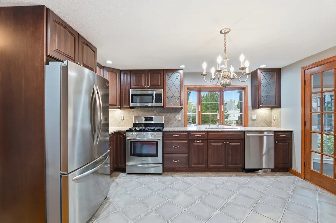 Photo of 11 Van Brunt Avenue