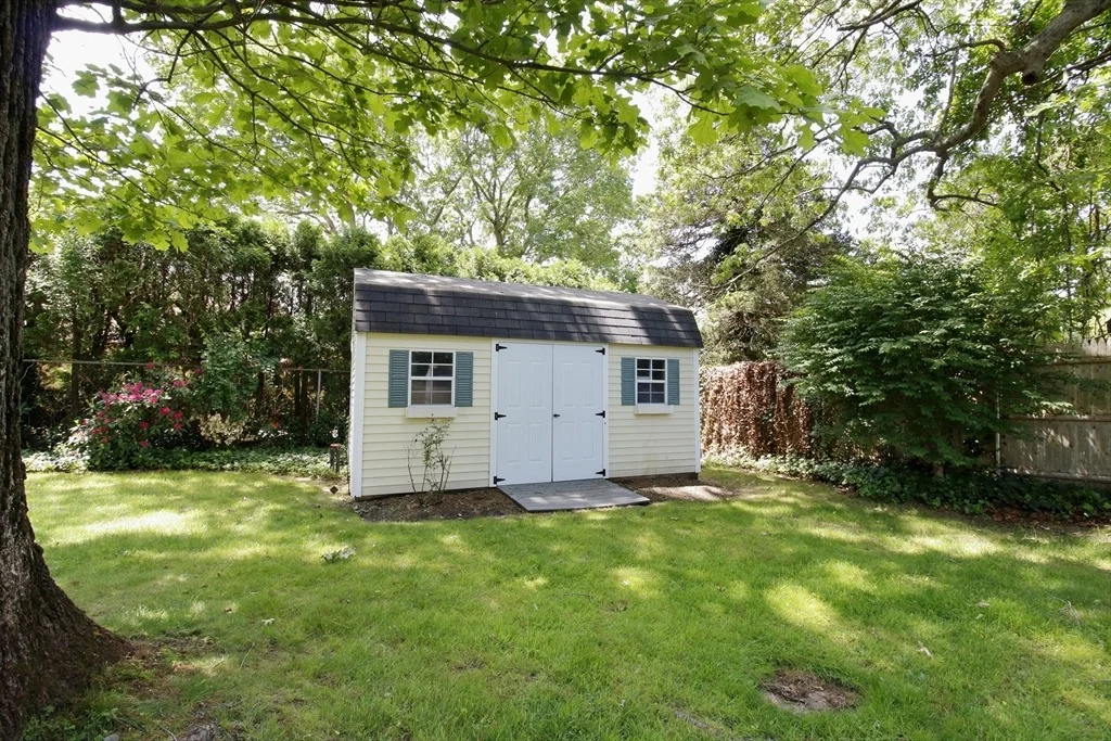 Photo of 6 Jeffrey Ln