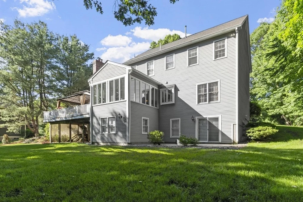Photo of 218 Stearns Rd