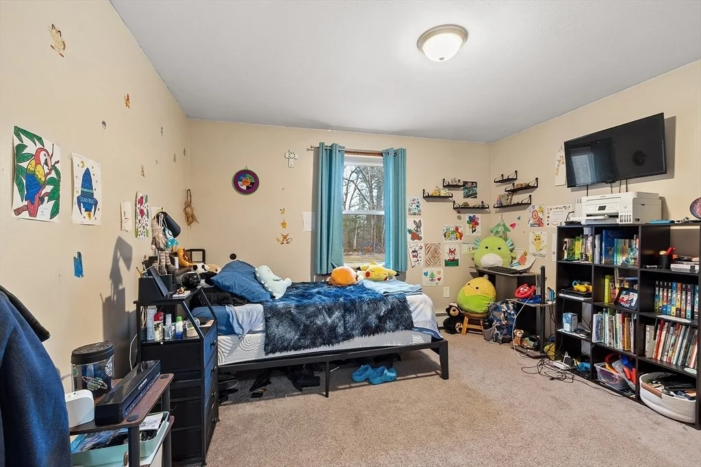 Photo of 81 Pine Tree Lane
