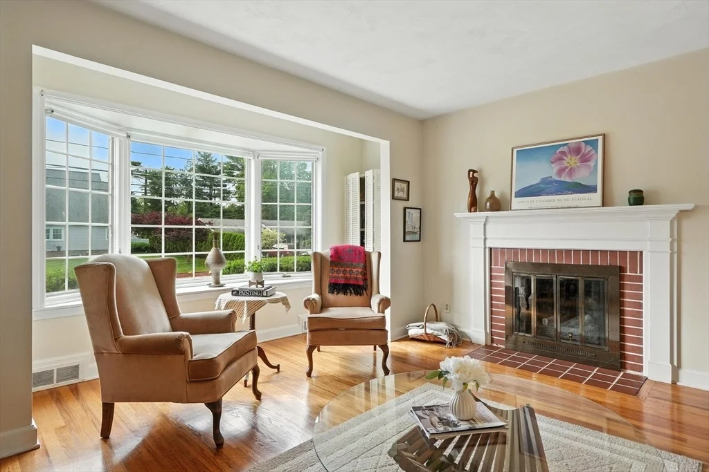 Photo of 30 Western Cir