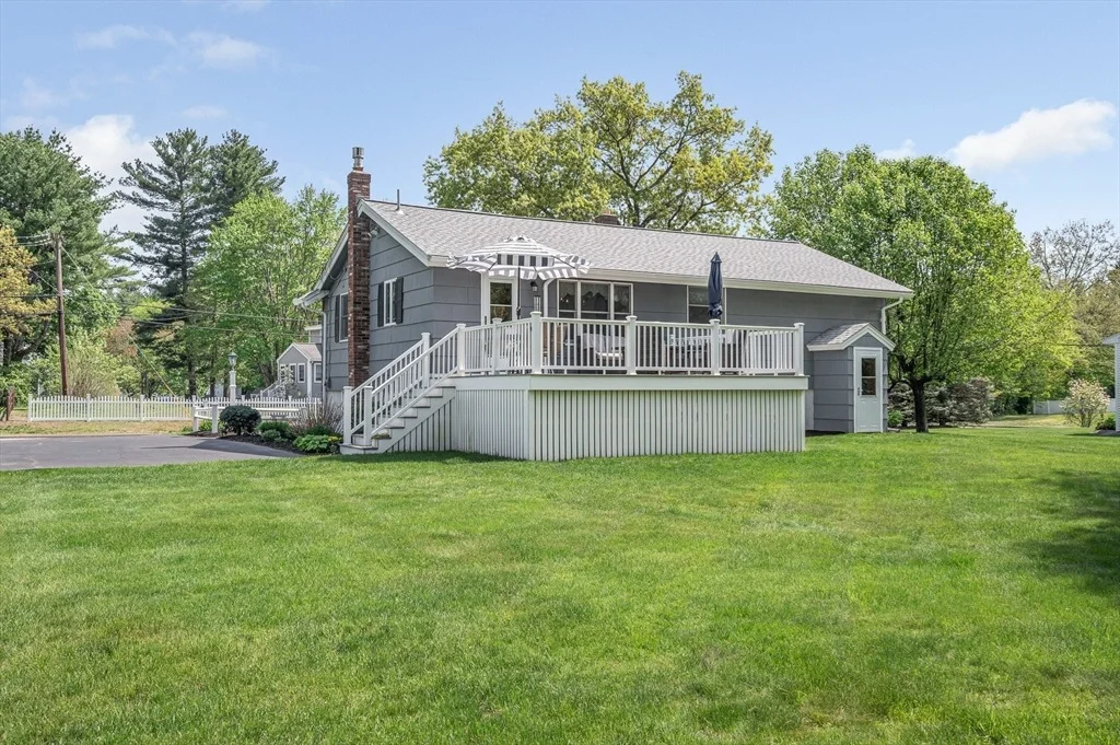 Photo of 83 Mullen Ln