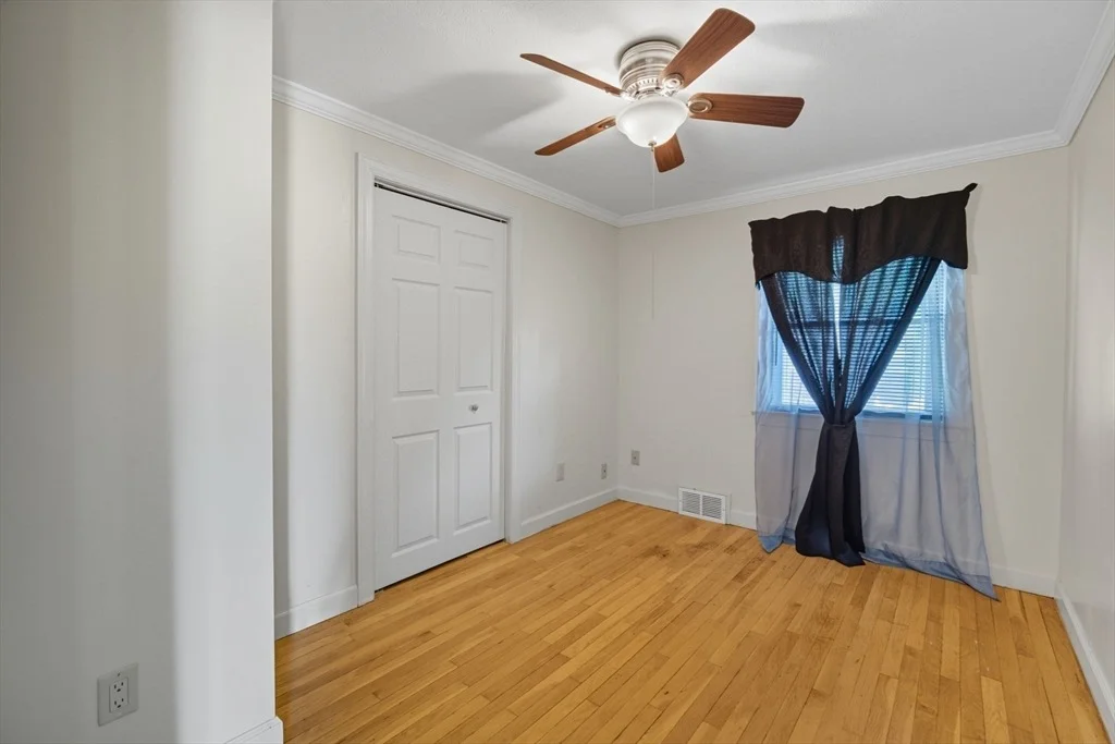 Photo of 35 Juniper Dr