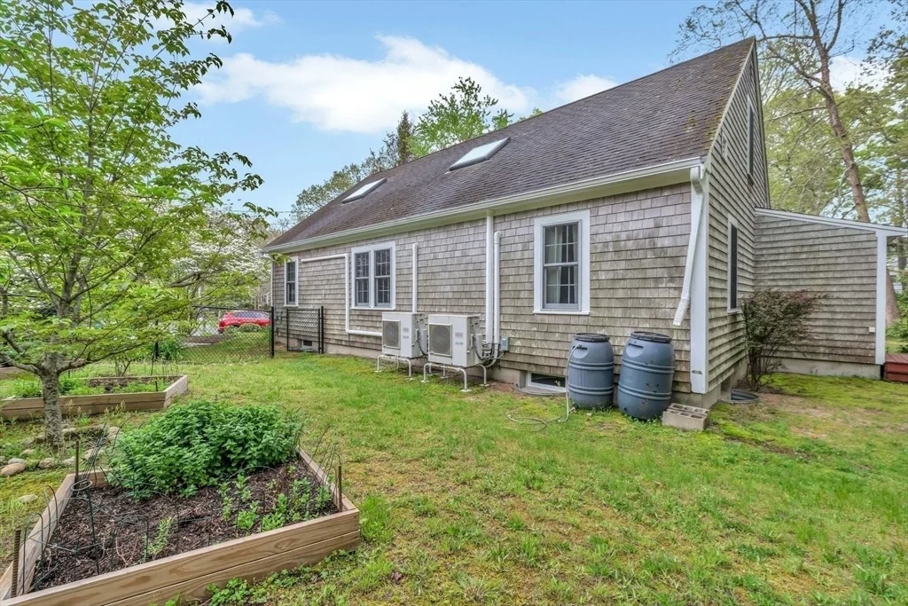 Photo of 12 Maple Lane