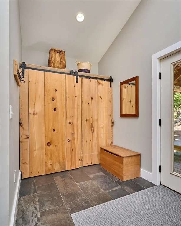 Photo of 32 Cave Hill Rd