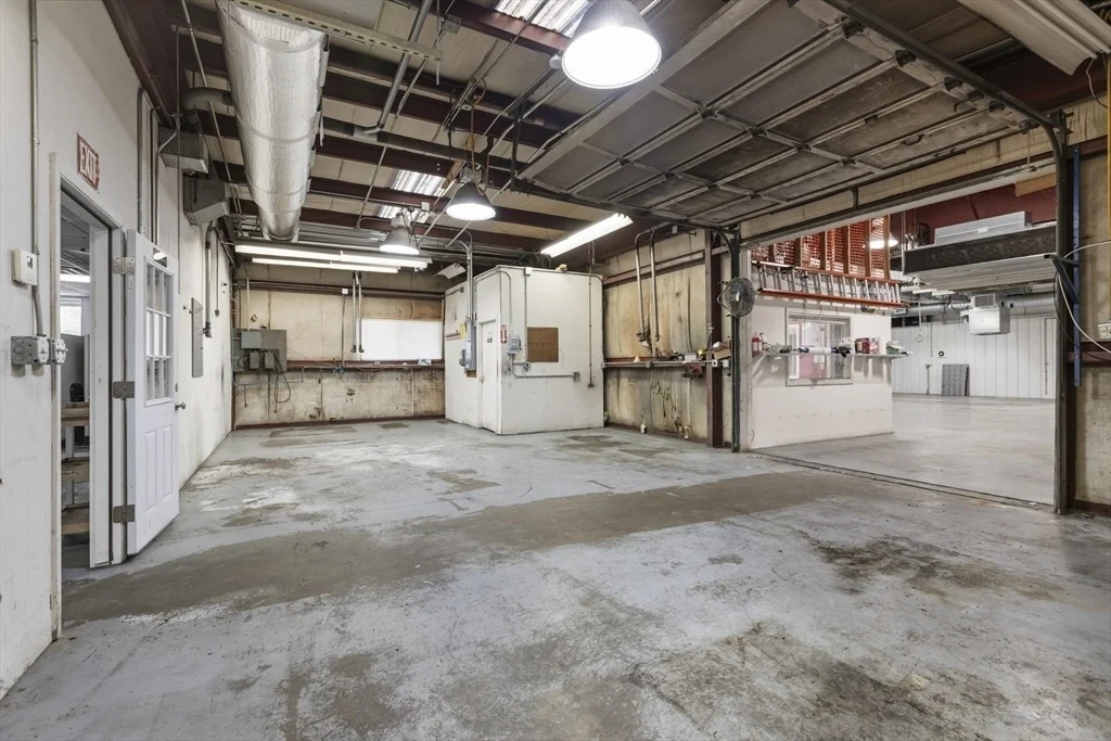 Photo of 150 Gilbert St