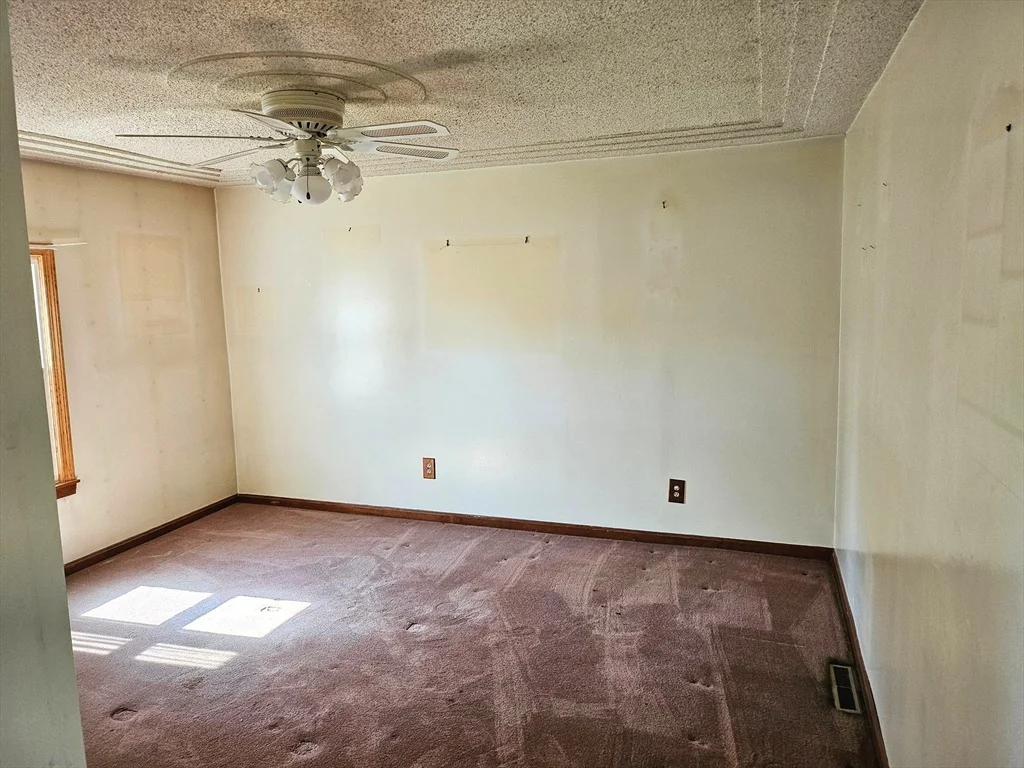 Photo of 5 Stanford Cir