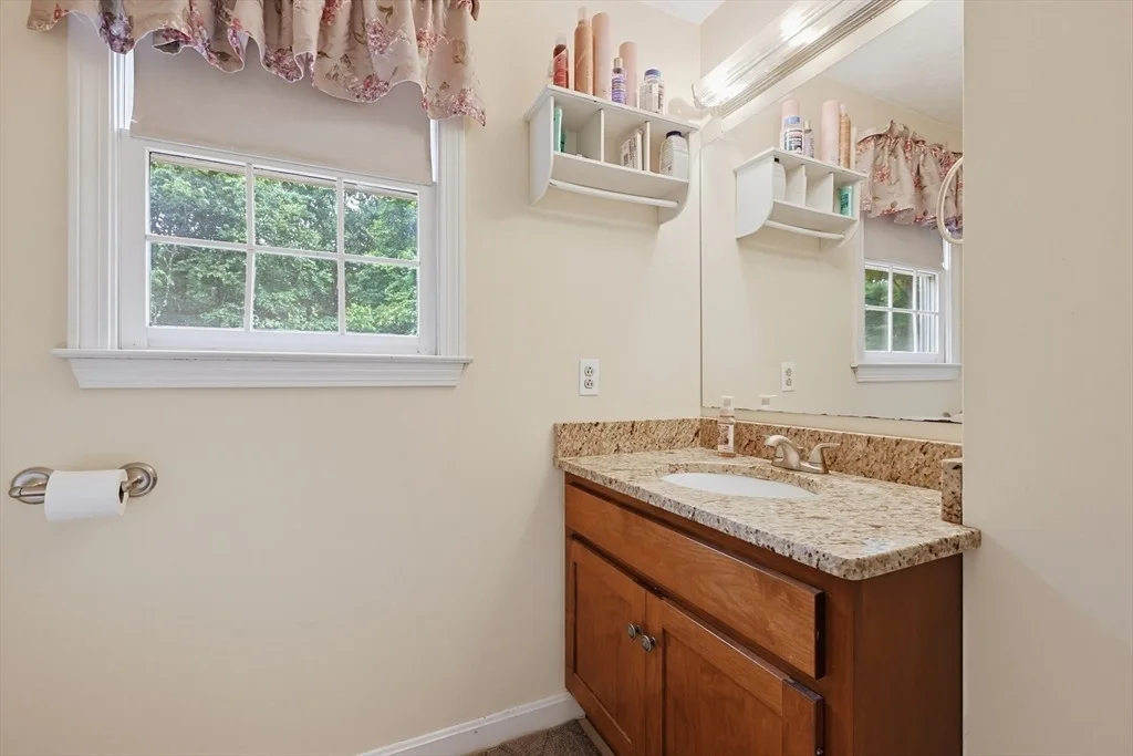 Photo of 60 Forest View Dr