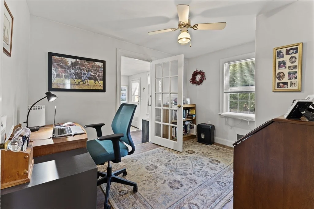 Photo of 85 Oak St