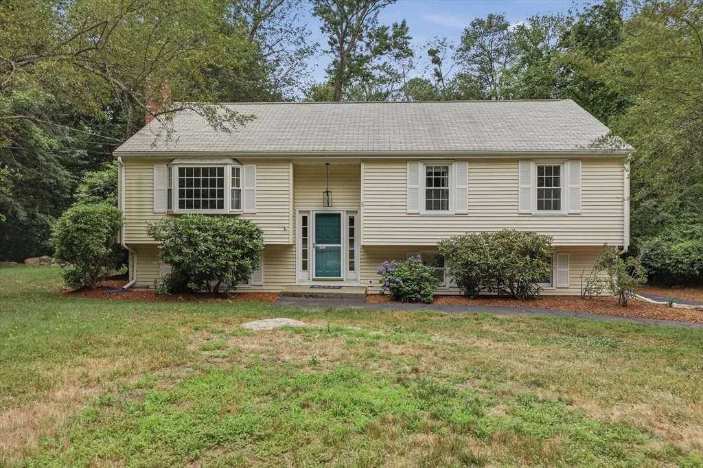 Photo of 6 Fox Hill Road