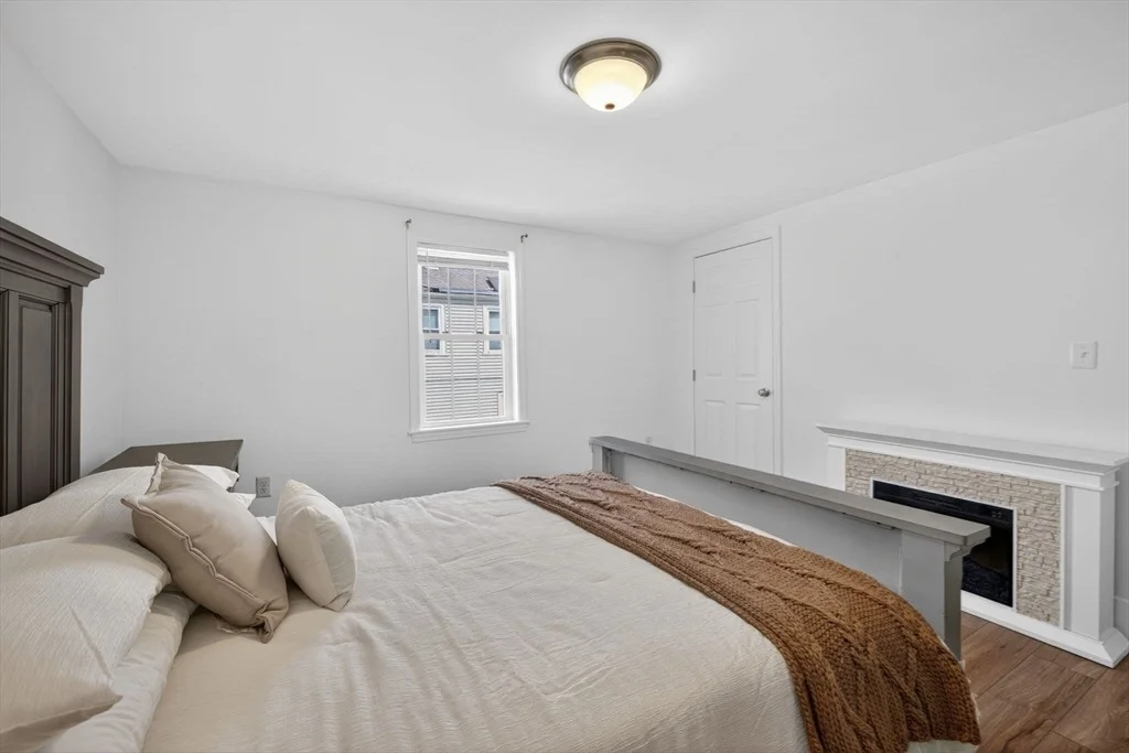 Photo of 12 Linden St