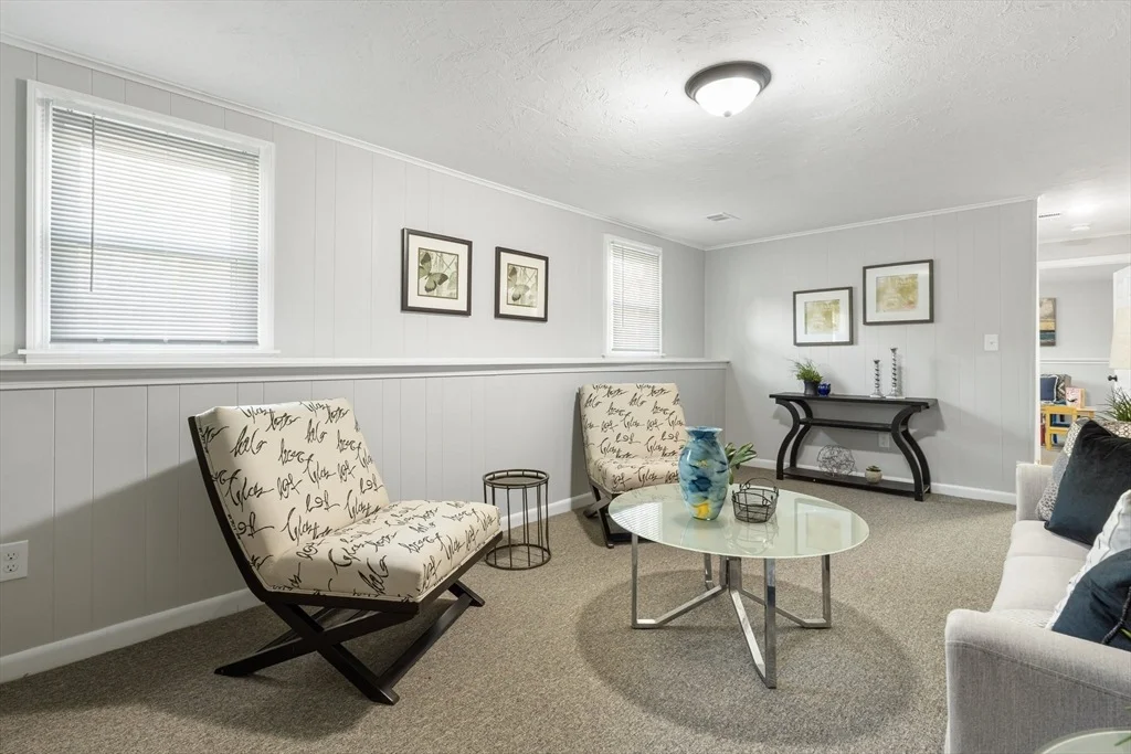 Photo of 8 Potter Rd