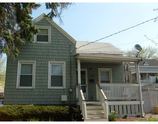 Photo of 137 Walnut St