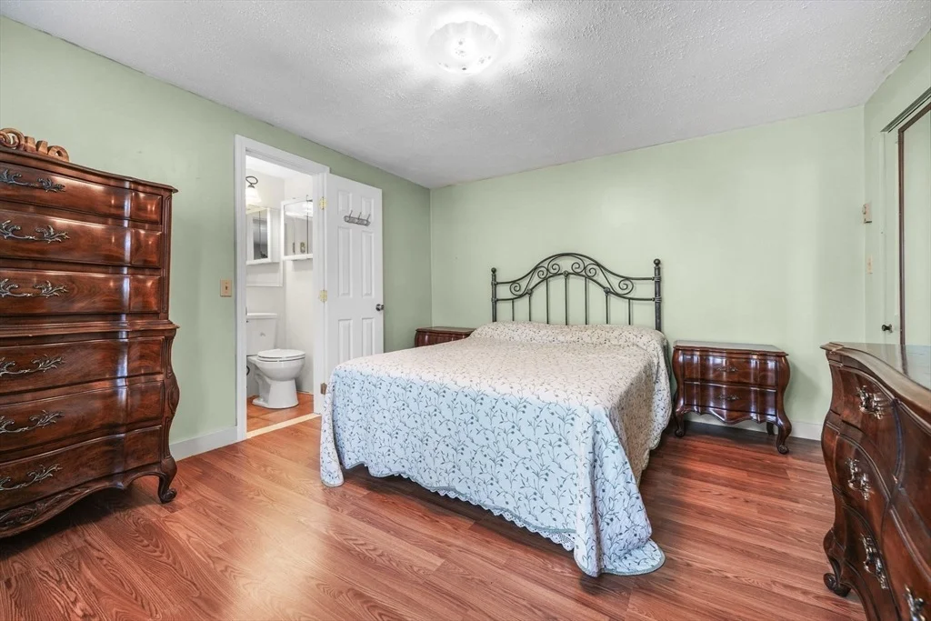 Photo of 8 Barnes St