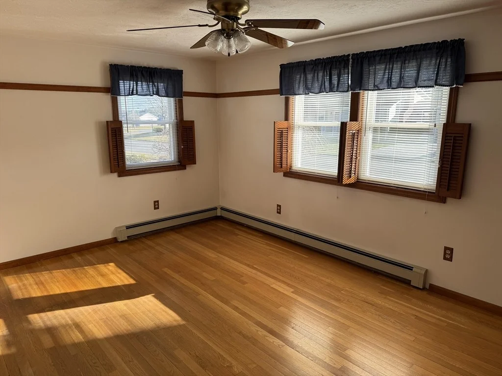 Photo of 5 Jeffrey Ave