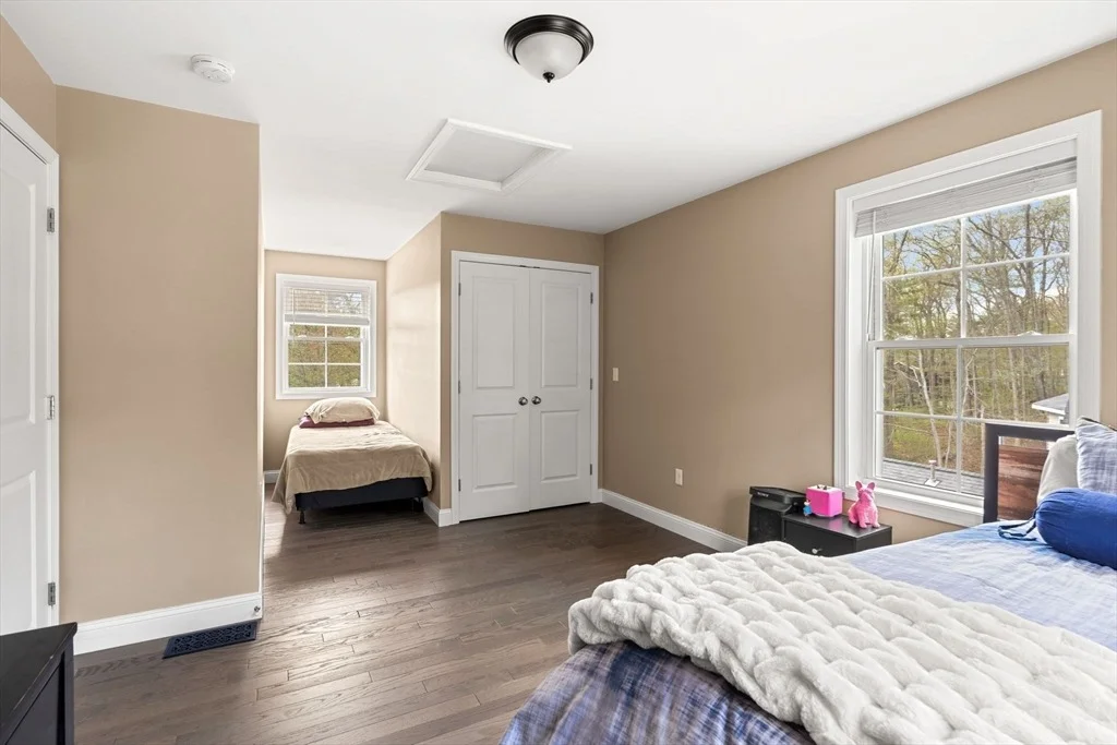 Photo of 32 Dennison Ave