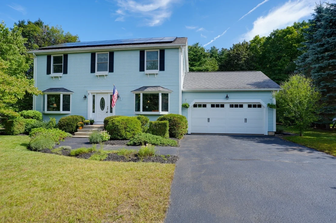 Photo of 5 Carruth Dr