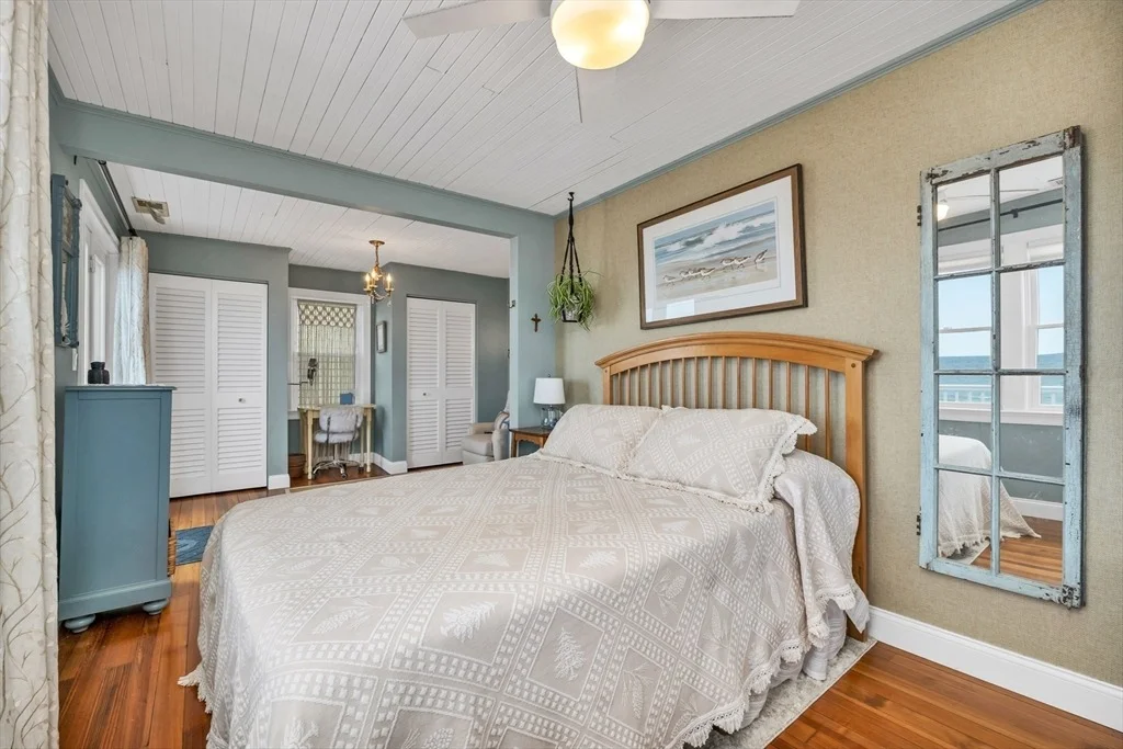 Photo of 713 Ocean Boulevard