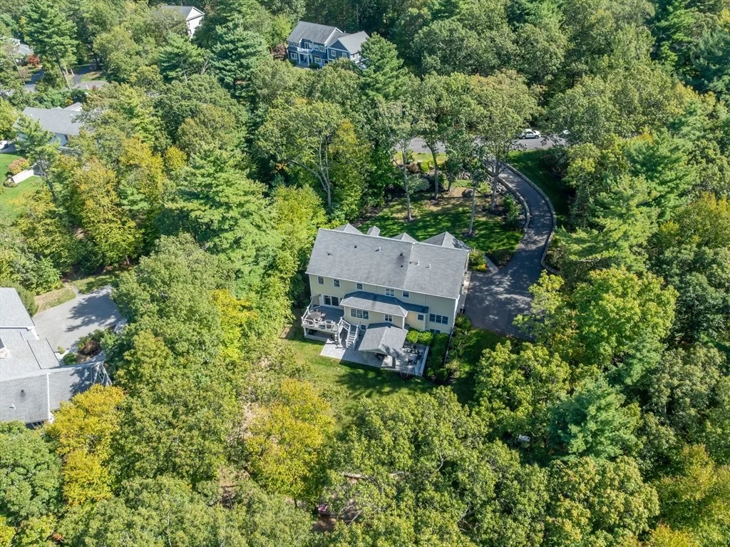 Photo of 100 Nobscot Drive