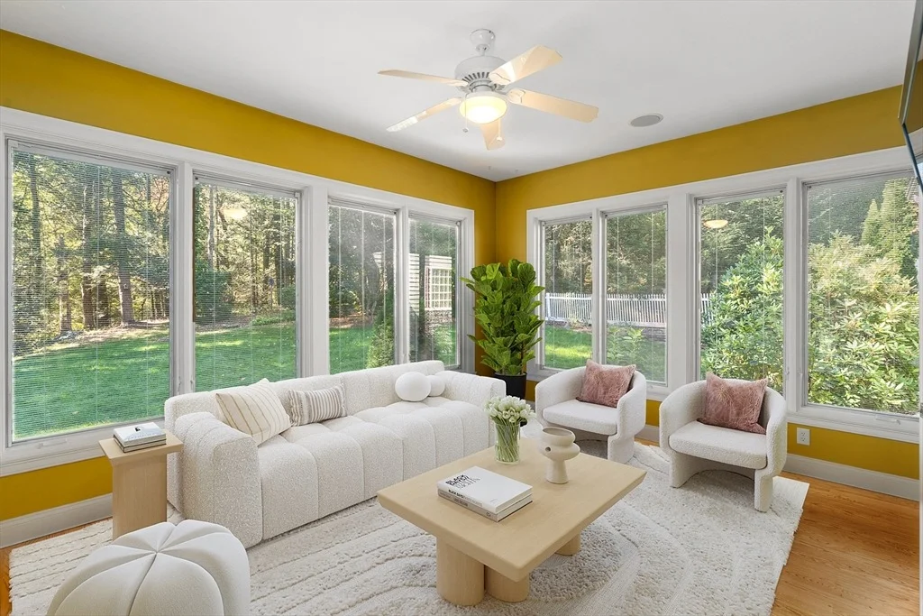 Photo of 10 Golden Cir