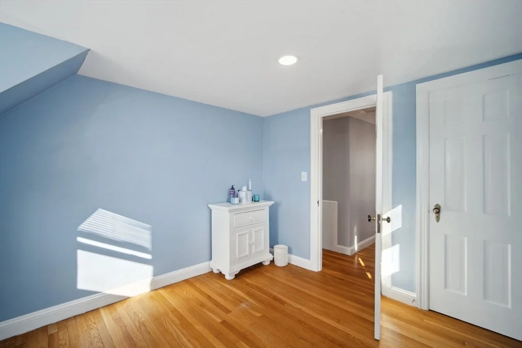 Photo of 39 Gilman St