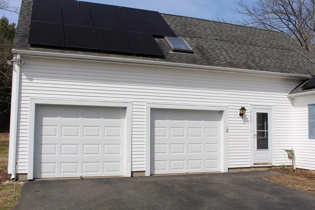 Photo of 940 Brattleboro Rd