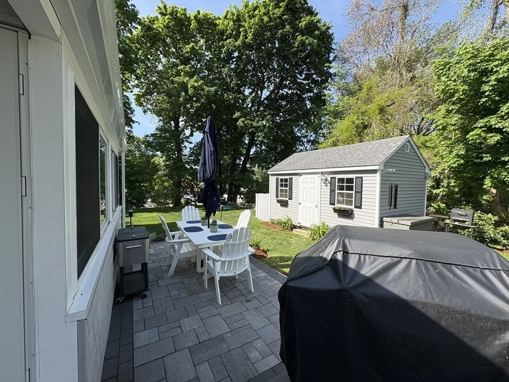 Photo of 15 Hazel Ave