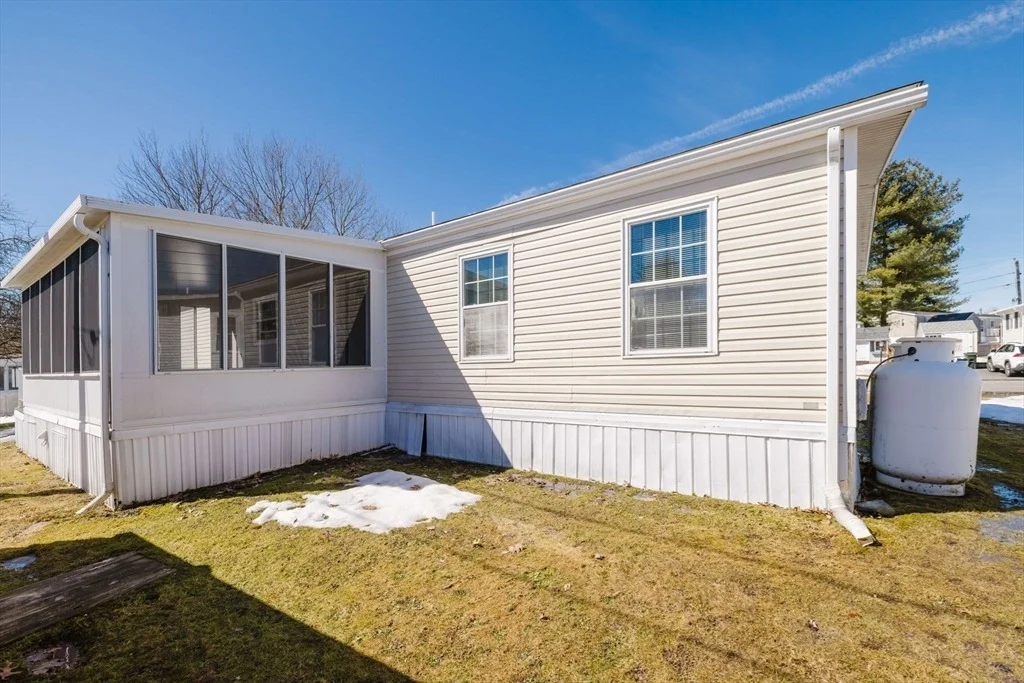 Photo of 4 Emerald Pl