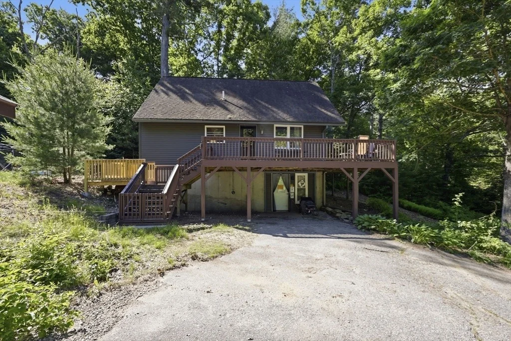 Photo of 93 Beaver Lake Rd