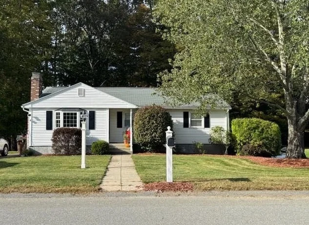 Photo of 6 Heritage Dr