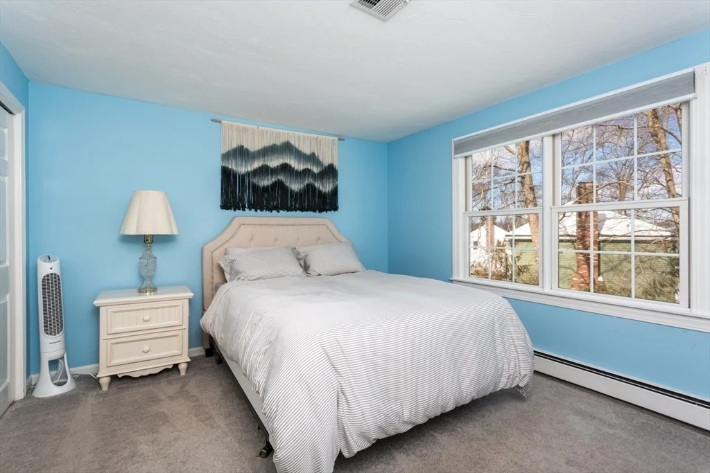 Photo of 48 Skyline Dr