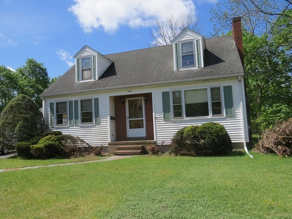 Photo of 404 Main St