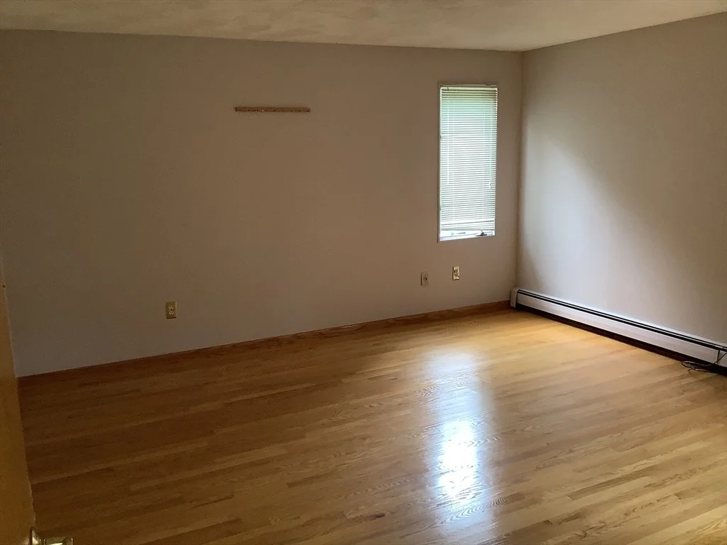 Photo of 14 Midland Rd