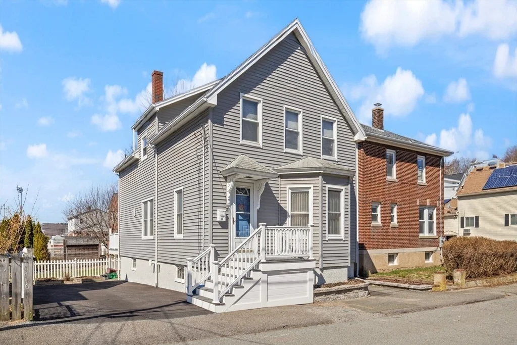 Photo of 18 Hampden St