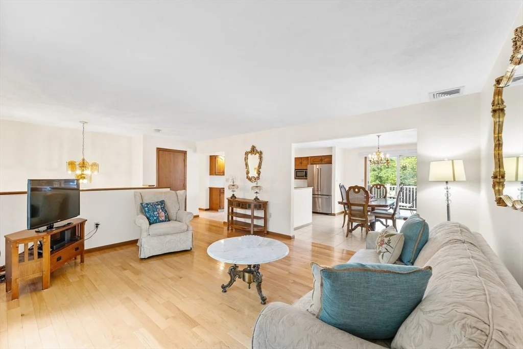 Photo of 9 Clark Ave
