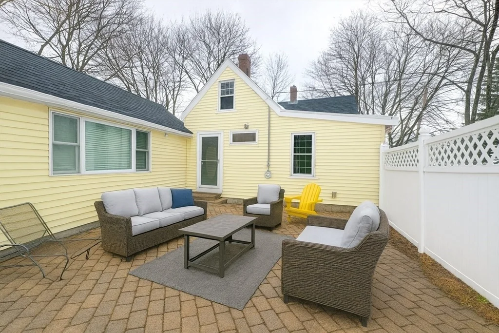 Photo of 156 Fort Hill St