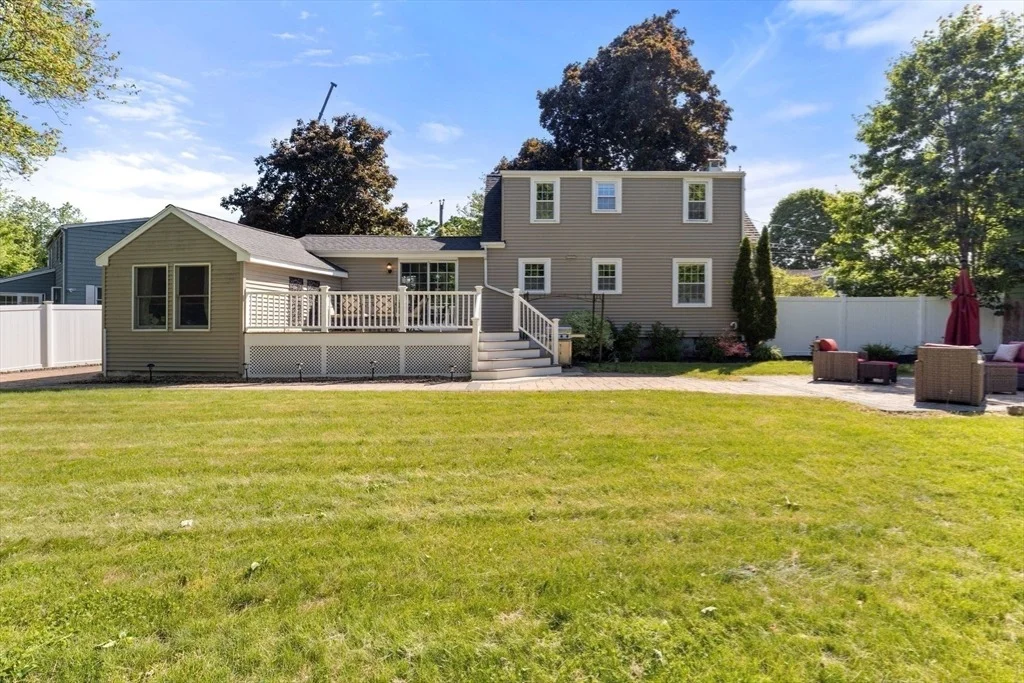 Photo of 64 Paon Blvd