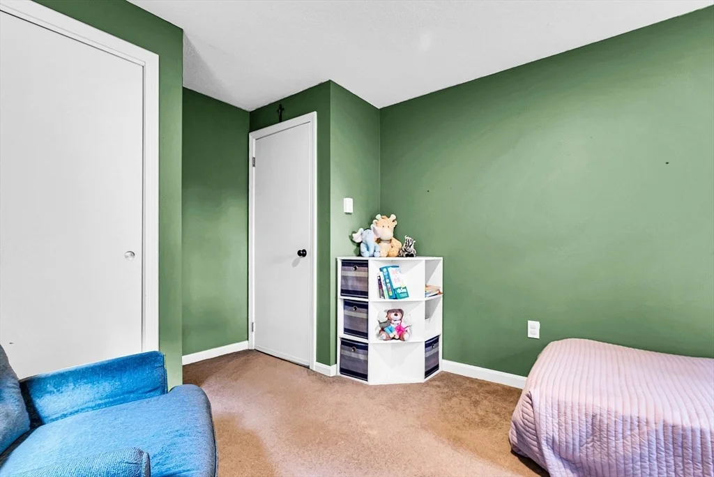 Photo of 102 Lower Gore Rd