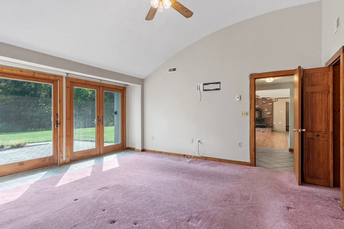 Photo of 137 Princeton Rd
