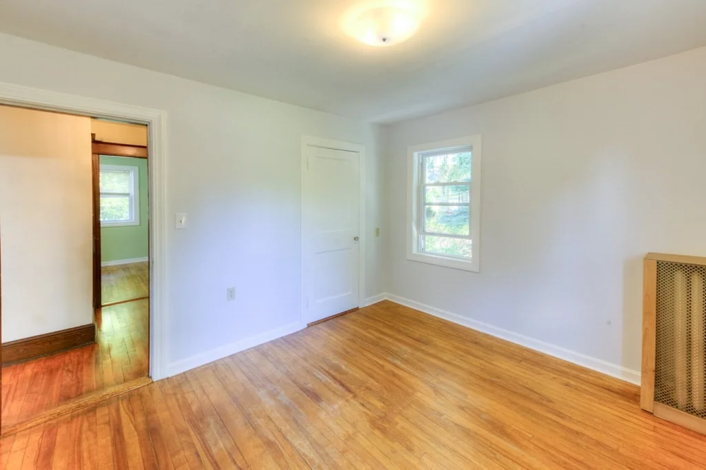 Photo of 148 Whitmarsh Avenue